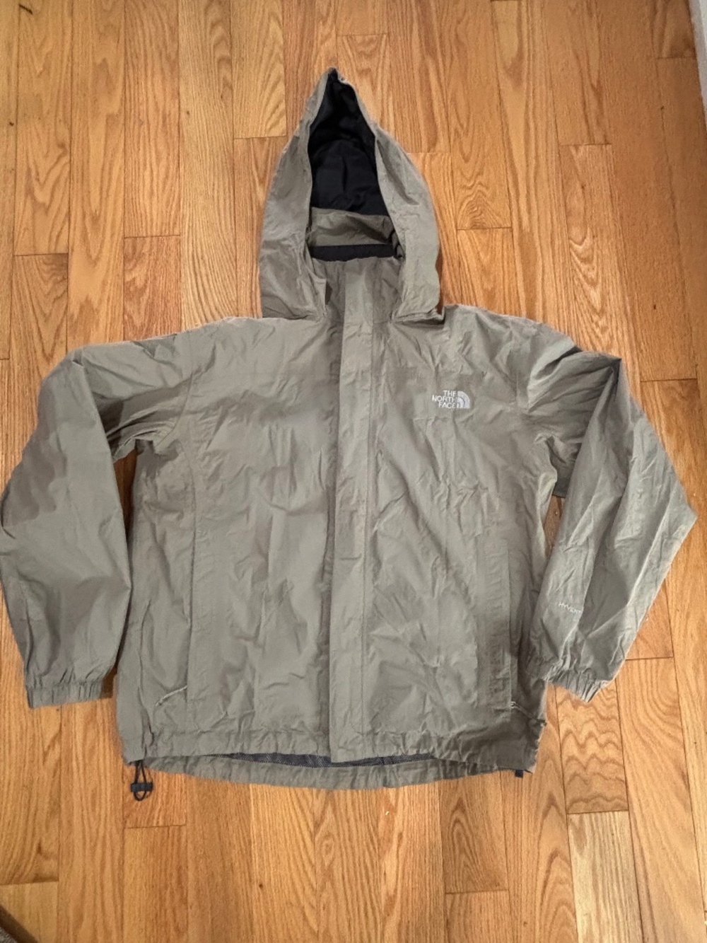 The North Face Men's Medium HyVent Rain Jacket - Gray Waterproof Hooded Shell